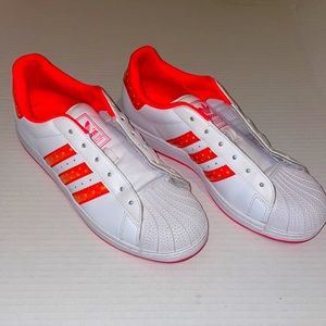 Women Adidas shoes size 8